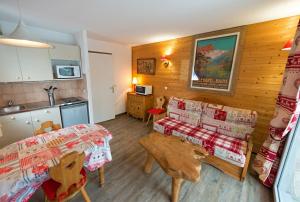 Appartements Terres de France - Residence les Silenes : photos des chambres