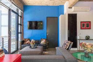 Manhattan-style 2-bedroom apartment