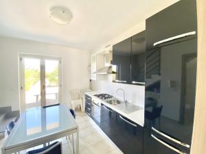 Isca Calabretta Apartments M29