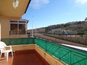 Luminosa casa con terraza y piscina R18 by Novadesta