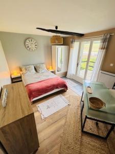 Maisons de vacances Location maison Mirambeau - 17150 : photos des chambres