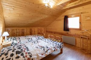 Chalets A 400m des pistes, confortable chalet pour 10 : photos des chambres