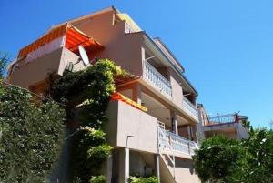 Ferienwohnung in Duce mit Meerblick, Balkon, Klimaanlage, W-LAN 5128-1 