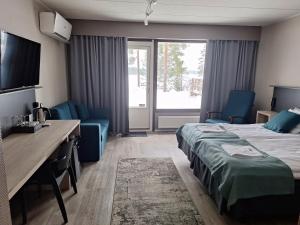 Superior Twin Room with Terrace room in Hotelli Keurusselkä