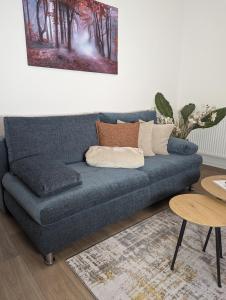 FeWo Urban Gotha-Apartment Ekhof- Am Schlosspark- Parken an der der Tür- Barrierefrei, 900 Meter zum Bahnhof - Wallbox