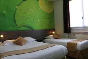 Hotels The Originals City, Hotel Dau Ly, Lyon Est (Inter-Hotel) : Chambre Triple Standard - Non remboursable