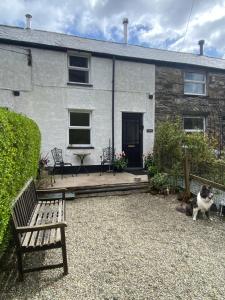 HOLIDAY HOUSE TANYGRISIAU SNOWDONIA North Wales