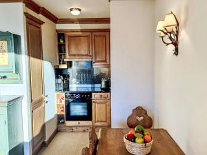 Apartment Les Renardeaux 5 by Interhome