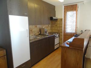 Apartment Sunnmatt Süd Wohnung 631 by Interhome