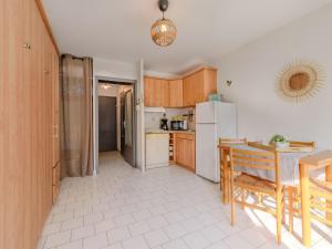 Appartements Studio du Parc II-9 by Interhome : photos des chambres