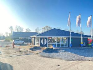 Holiday Home Noordzee Deluxe 32 by Interhome