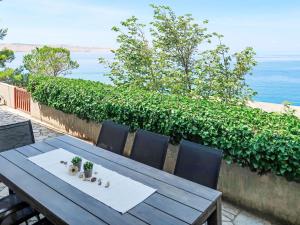 Holiday Home Mara by Interhome 