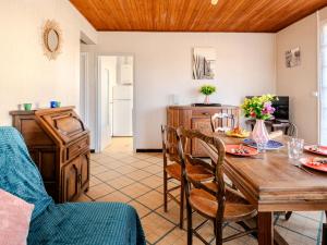 Holiday Home Lastérie by Interhome