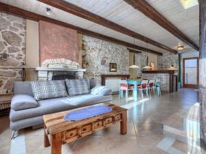 Holiday Home Vista 2 by Interhome