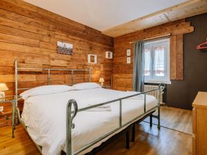 Apartment Cesa Giordi by Interhome