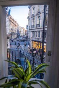 The Maddox - Serviced Apartments