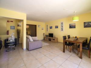 Apartment Baia de Cristal 2 by Interhome