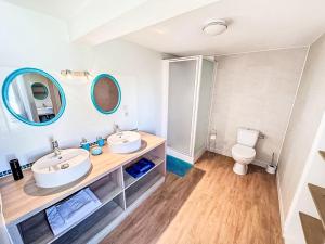 Maisons de vacances Holiday Home Ty Poulpry by Interhome : photos des chambres