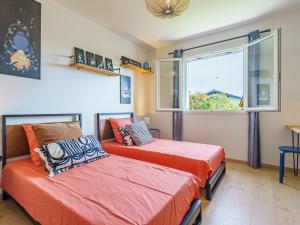Maisons de vacances Holiday Home Lore Landa by Interhome : photos des chambres