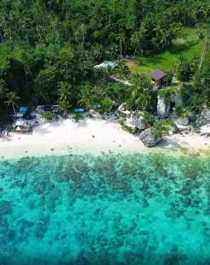 BuLahan Beach Resort Family Room - Tigbao