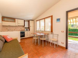 Holiday Home Rosa by Interhome