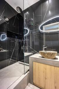 Monastiraki Suites 1