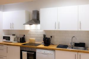 The Maddox - Serviced Apartments