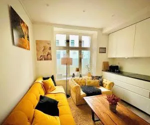 Downtown Ålesund cozy one bedroom bright apartment - 瓦尔德豪格
