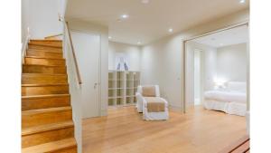 Sublime 4BD House behind V&A South Kensington