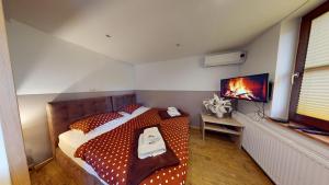 Resort Hisa Ida - Apartments with Hot Tub and Sauna