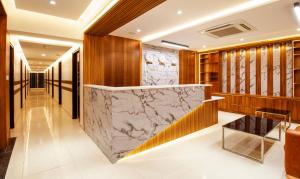 Itsy Hotels Silver Keys