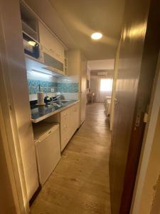 BA Enjoyable - Naach60