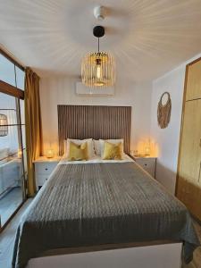 La Conchita by CASAS COCODRILO