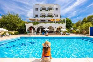 Stephanos Garden Apartments - Lyso