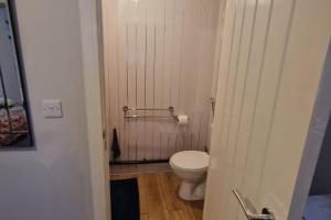 Studio Lickey Hills Near Attractions Garden Pet Ok