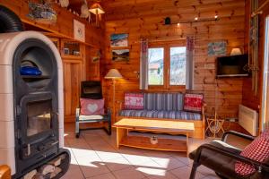 Chalets Chalet Terrasse Plein Sud, Cheminee, Ski-Rando, Nature & Village, Animaux admis, Parking : photos des chambres