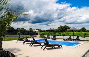 5 Bedroom Stunning Home In Nedescina