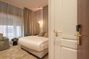 Novallure Downtown - Short Stay Apartments