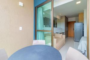 Makia Beach #A310 - Flat com varanda por Carpediem