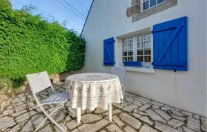 Awesome Home In Saint-Tugdual With Wifi