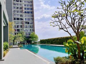 Stylish Studio 2PX, Emporis Near MRT KD, Segi & Thomson Hospital