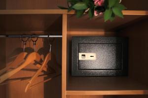 Triple Room room in Hotel Leonardo