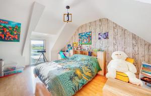 Gorgeous Home In Quessoy