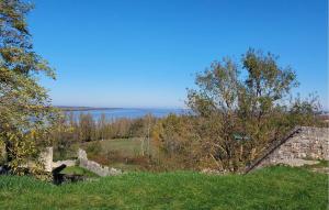 Maisons de vacances Nice Home In Blaye With Wifi : photos des chambres