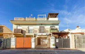 Lovely Home In San Pedro Del Pinatar - 洛斯阿尔卡萨雷斯