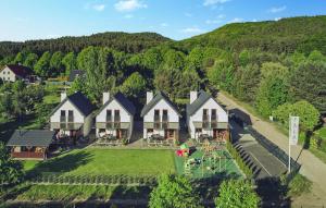 3 Bedroom Nice Home In Lubkowo