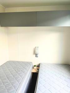 Campings Village de chalets et camping La Pierre de l'Aigle : Bungalow 2 Chambres
