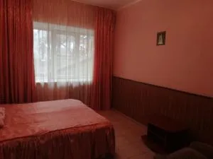 ГОТЕЛЬ Заводу 410 ЦА - Chabany