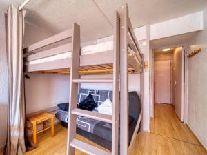 Studio Soyouz Vanguard-102 by Interhome