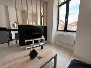 Appartement rénové, proche gare - Les Granges